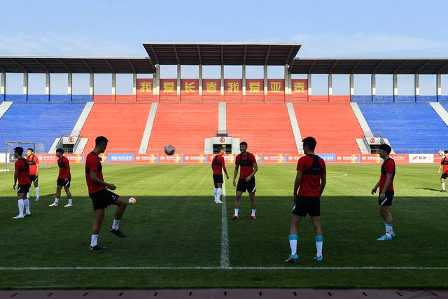 决战20强 贵州“村超”为何一场定胜负？决战20强 贵州“村超”为何一场定胜负？